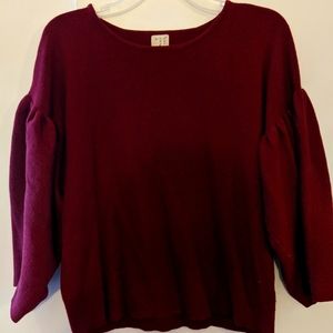 Three Quarter Sleeve Pull Over Sweater